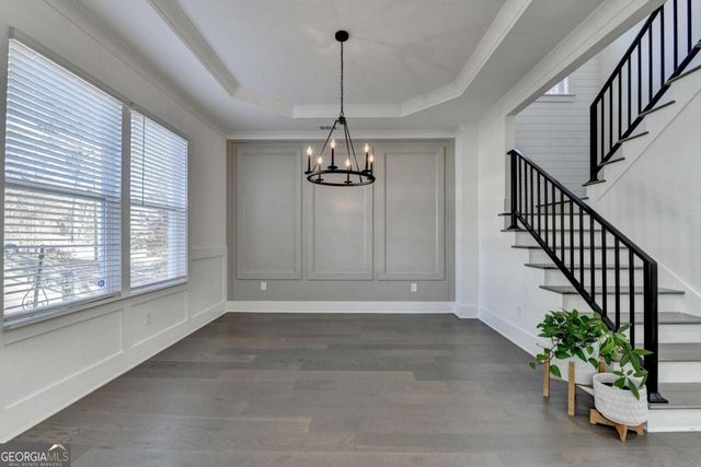 6181 Shoreland Circle, Buford, GA 30518