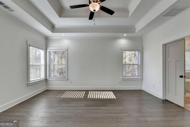 6181 Shoreland Circle, Buford, GA 30518