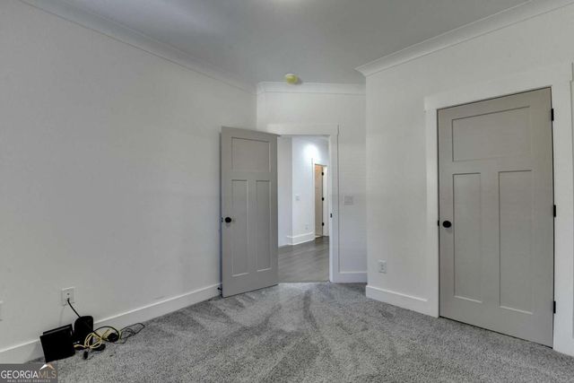 6181 Shoreland Circle, Buford, GA 30518