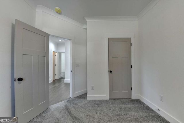 6181 Shoreland Circle, Buford, GA 30518