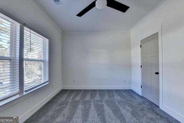 6181 Shoreland Circle, Buford, GA 30518