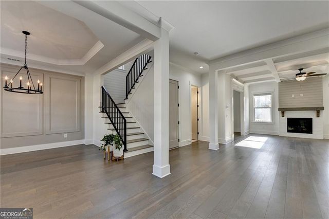 6181 Shoreland Circle, Buford, GA 30518