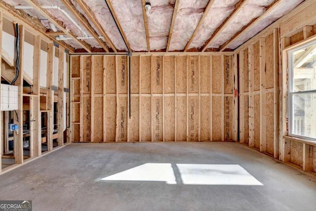 6181 Shoreland Circle, Buford, GA 30518