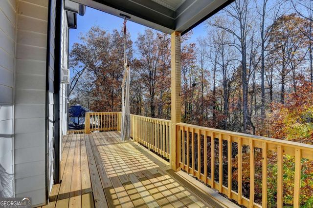 6181 Shoreland Circle, Buford, GA 30518