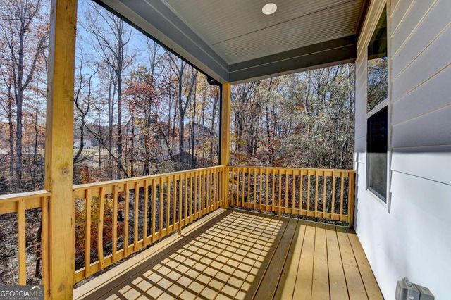 6181 Shoreland Circle, Buford, GA 30518