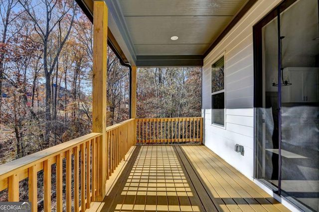 6181 Shoreland Circle, Buford, GA 30518