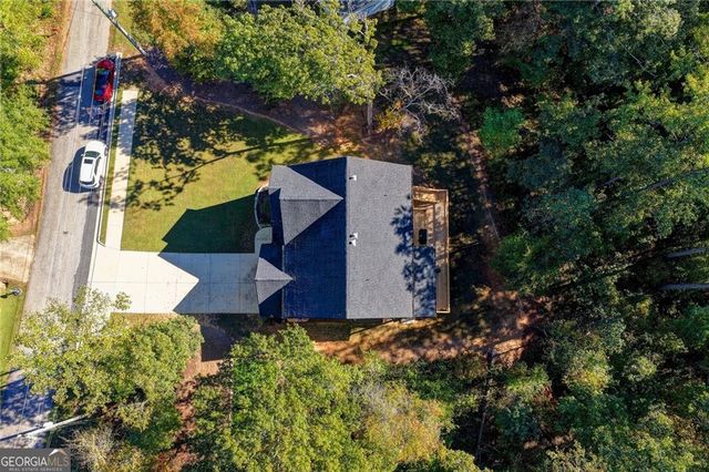 6181 Shoreland Circle, Buford, GA 30518