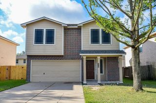 7714 Chatham Springs Lane, Cypress, TX 77433