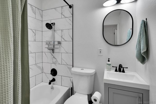 9222 Overton, San Diego, CA 92123