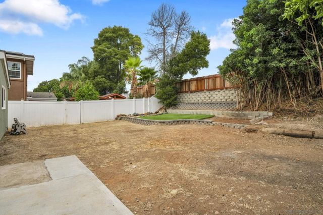 9222 Overton, San Diego, CA 92123