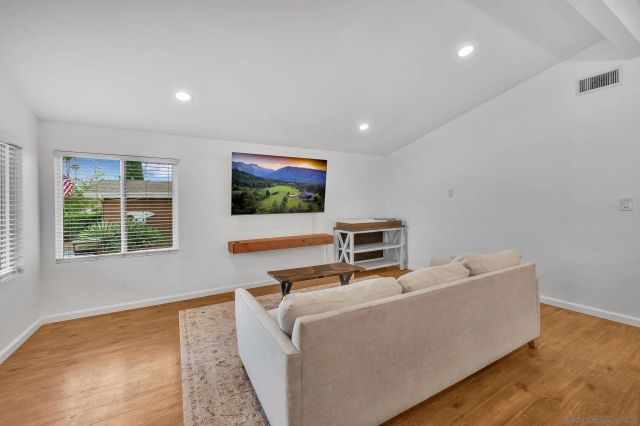 9222 Overton, San Diego, CA 92123