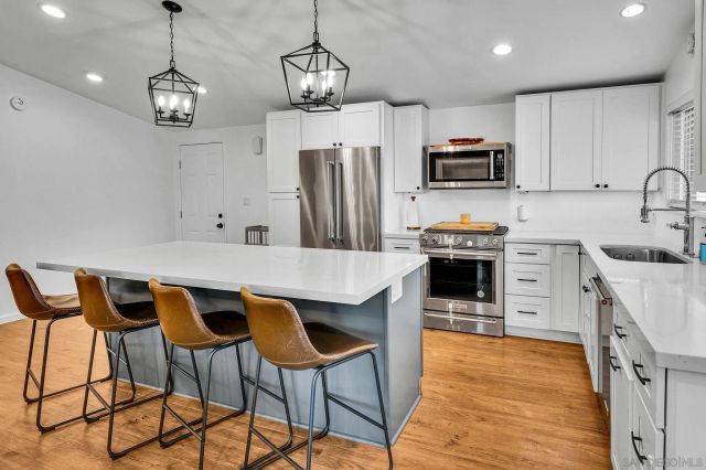 9222 Overton, San Diego, CA 92123