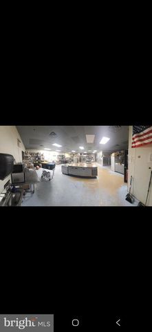 E MARLTON PIKE, Cherry Hill, NJ 08003