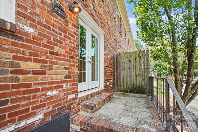 4333 Hathaway Street, Charlotte, NC 28211