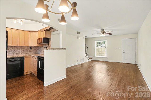 4333 Hathaway Street, Charlotte, NC 28211