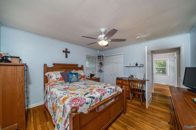 201 Puckett Road SW, Hartselle, AL 35640