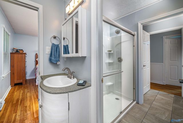 201 Puckett Road SW, Hartselle, AL 35640