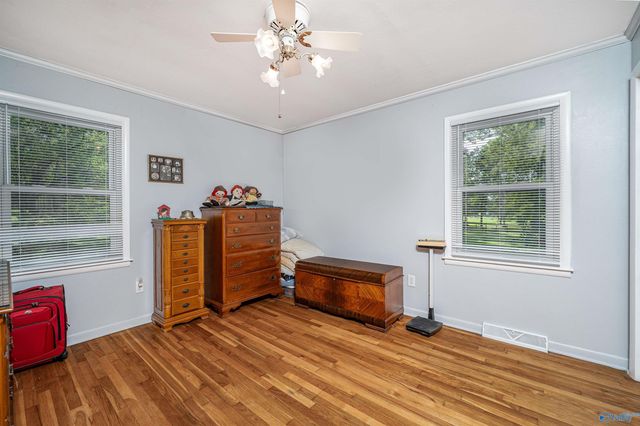 201 Puckett Road SW, Hartselle, AL 35640