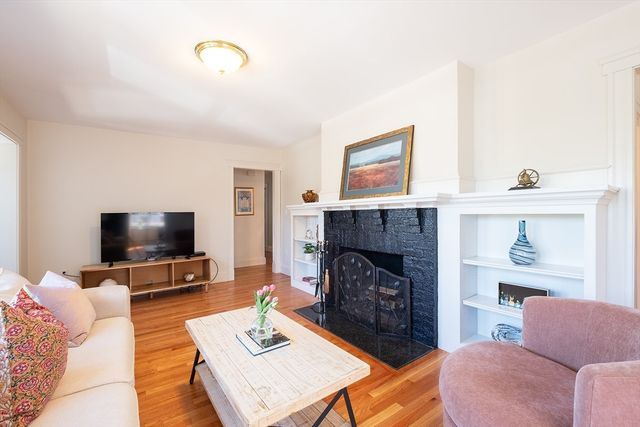 5 Bonwood Street 5, Newton, MA 02460