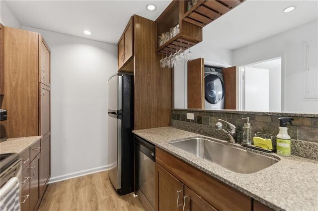 3 Arpege Way NW, Atlanta, GA 30327