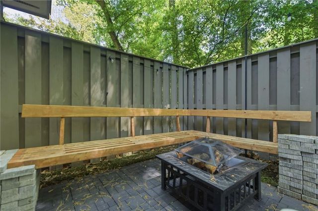 3 Arpege Way NW, Atlanta, GA 30327