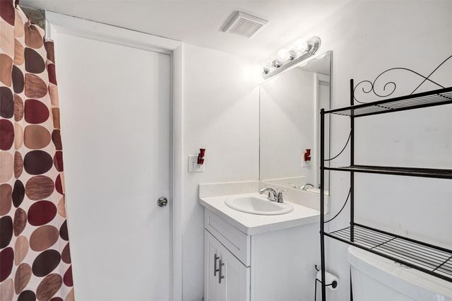 3541 NW 95th Terrace 202, Sunrise, FL 33351