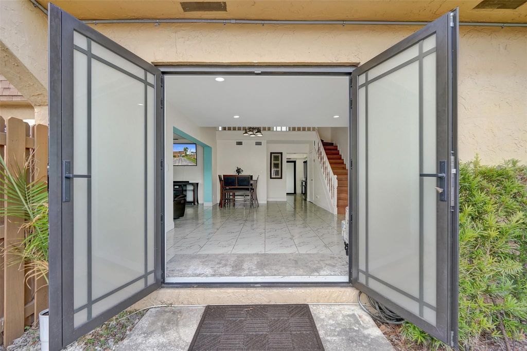 3541 NW 95th Terrace 202, Sunrise, FL 33351