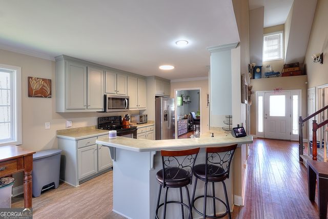 324 Heatherwood Drive, Auburn, GA 30011