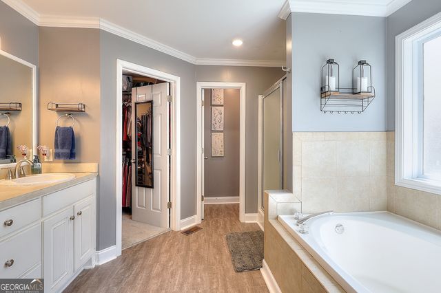 324 Heatherwood Drive, Auburn, GA 30011