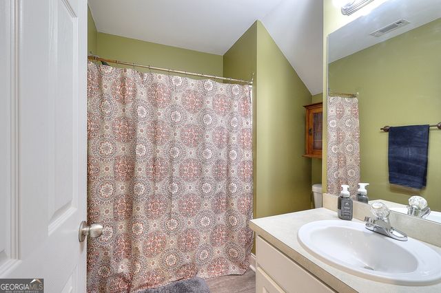 324 Heatherwood Drive, Auburn, GA 30011