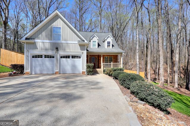 324 Heatherwood Drive, Auburn, GA 30011