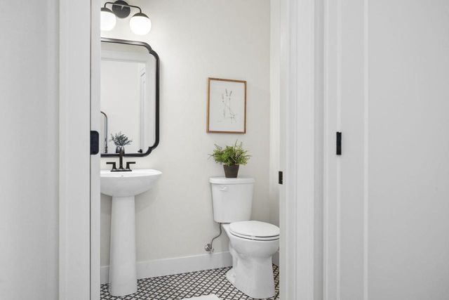 515 Morning Cove Circle, Verona, WI 53593