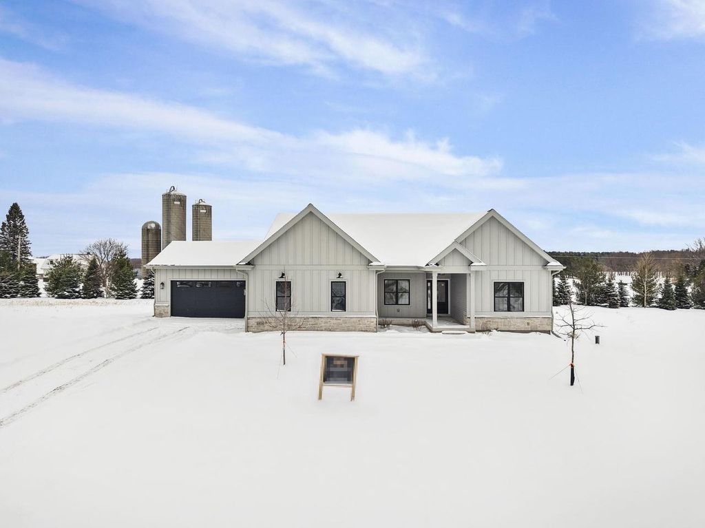 515 Morning Cove Circle, Verona, WI 53593