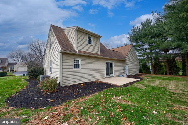 3213 MAPLECREST TER, Lancaster, PA 17601