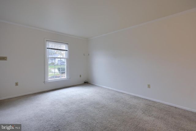 3213 MAPLECREST TER, Lancaster, PA 17601