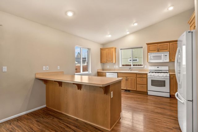 1707 NW 20th Street, Redmond, OR 97756