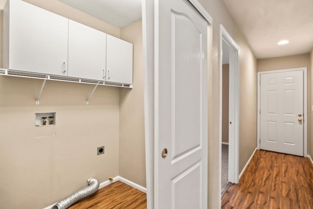 1707 NW 20th Street, Redmond, OR 97756