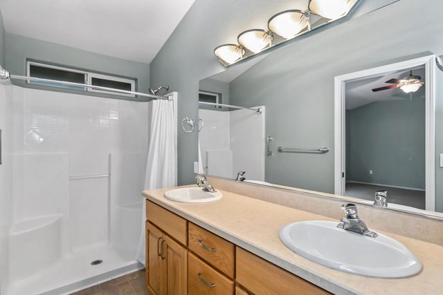 1707 NW 20th Street, Redmond, OR 97756