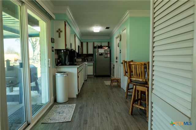 2319 Goldenrod Street, Highlands, TX 77562