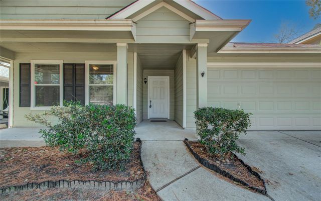98 S Vesper Bend Circle, The Woodlands, TX 77382