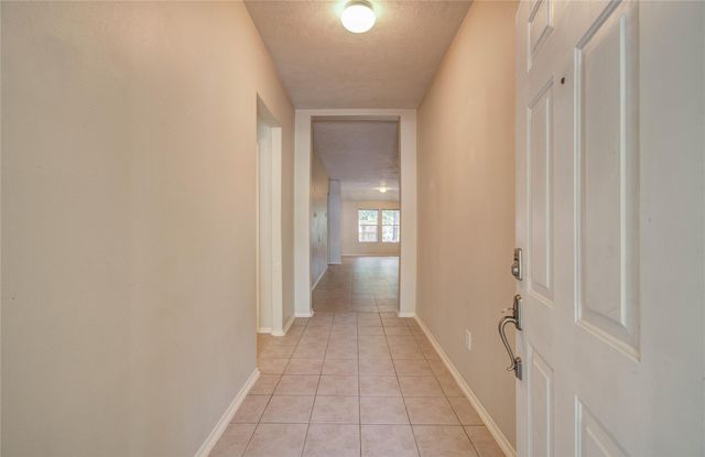 98 S Vesper Bend Circle, The Woodlands, TX 77382