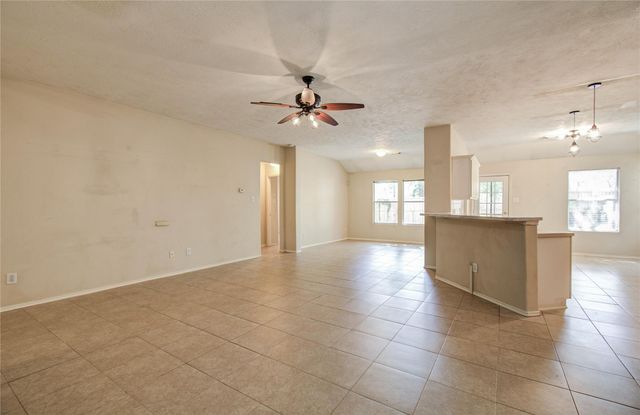 98 S Vesper Bend Circle, The Woodlands, TX 77382
