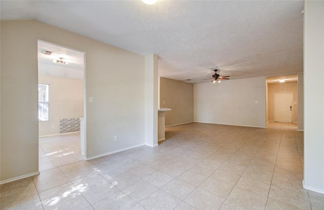 98 S Vesper Bend Circle, The Woodlands, TX 77382