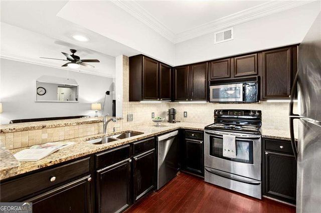 3777 Peachtree Road NE 1221, Brookhaven, GA 30319