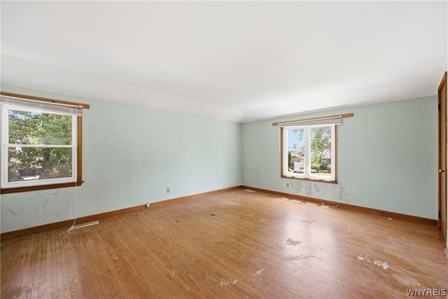 221 Woodmere Drive, Tonawanda, NY 14150
