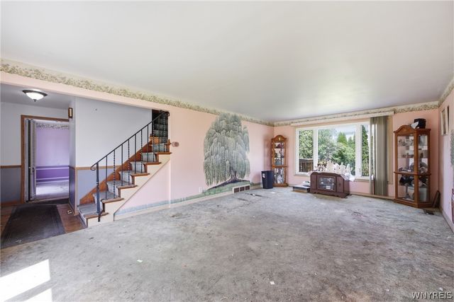 221 Woodmere Drive, Tonawanda, NY 14150