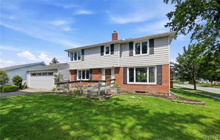 221 Woodmere Drive, Tonawanda, NY 14150