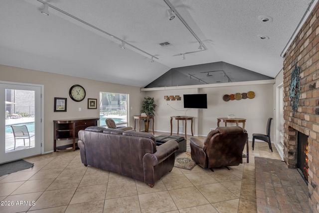 5525 E THOMAS Road A1, Phoenix, AZ 85018