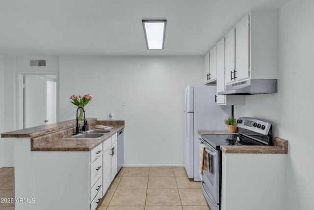 5525 E THOMAS Road A1, Phoenix, AZ 85018