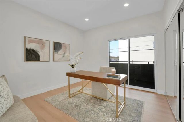 621 E Olive Avenue 106, Burbank, CA 91501